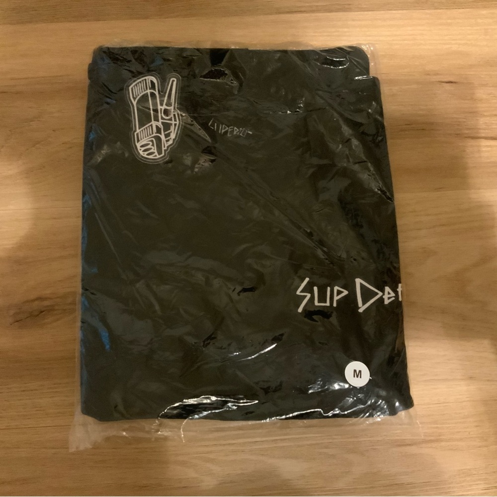 Supdef Tee Shirt - NWT - M